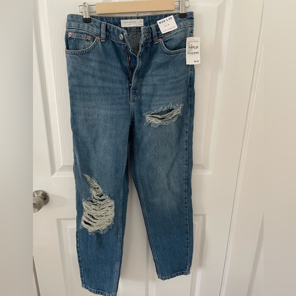 Topshop Distressed Ankle Mom Jeans - Picture 3 of 5